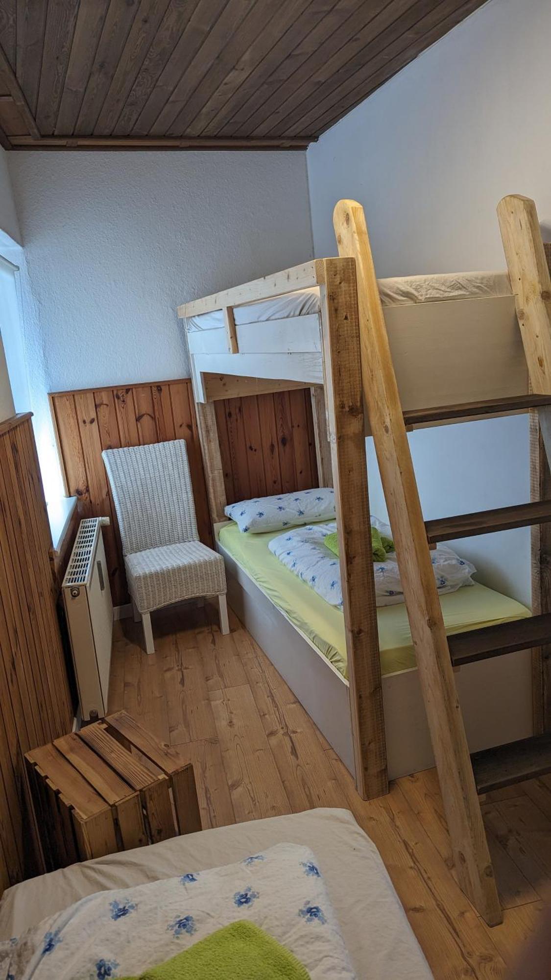 シュトラウピッツAlte Foerstereiアパートメント 部屋 写真